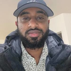 Meet your Posher, Skylark